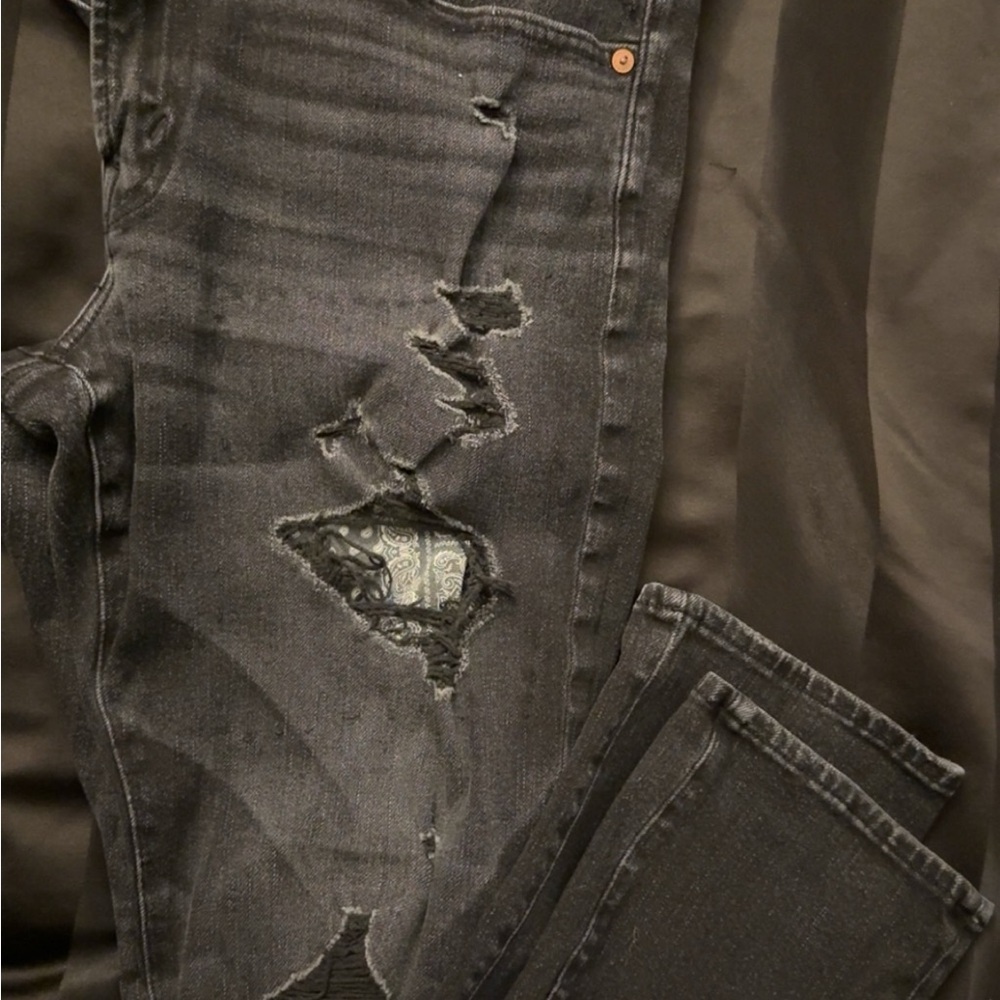 American Eagle Outfitters Charcoal Distressed Skinny Jeans